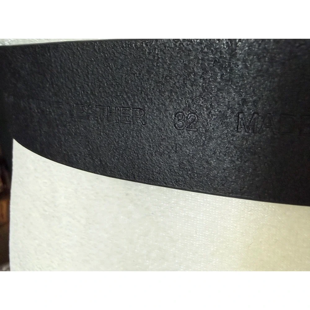 John Deere Black Genuine Leather Belt Embossed Logo Size 32